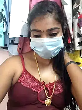 Snapshot of meena_27 chatting on 02.01.25 meena 27 online show from 02.01.25