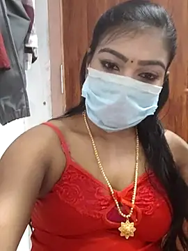 Snapshot of meena_27 chatting on 02.22.25 meena 27 online show from 02.22.25