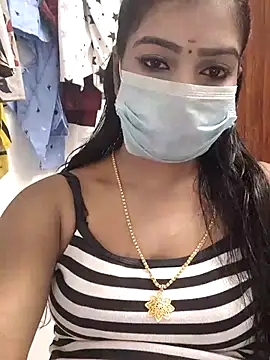Snapshot of meena_27 chatting on 02.25.25 meena 27 online show from 02.25.25