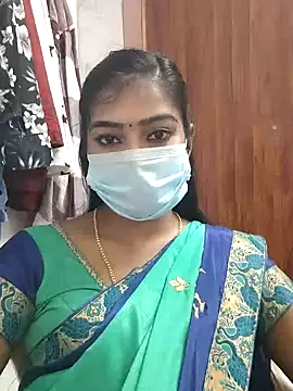 Snapshot of meena_27 chatting on 03.05.25 meena 27 online show from 03.05.25