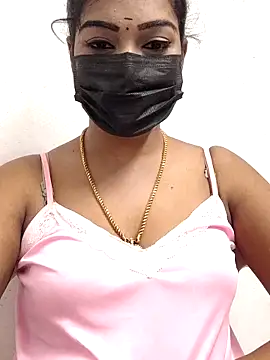 Snapshot of meena_27 chatting on 09.12.25 meena 27 online show from 09.12.25