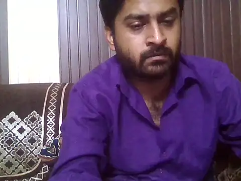 Snapshot of indihotguy chatting on 04.19.26 indihotguy online show from 04.19.26