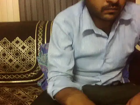 Snapshot of indihotguy chatting on 05.11.26 indihotguy online show from 05.11.26