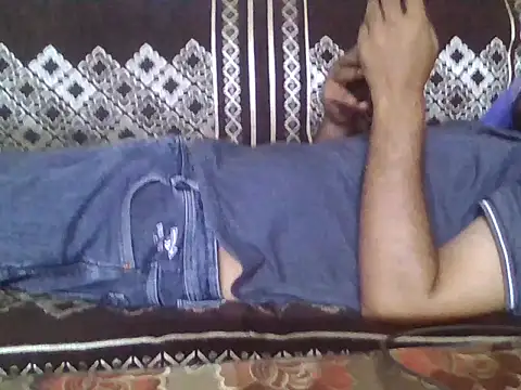 Snapshot of indihotguy chatting on 05.16.26 indihotguy online show from 05.16.26