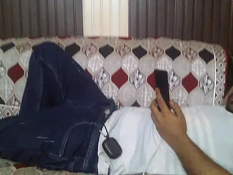 Snapshot of indihotguy chatting on 05.21.26 indihotguy online show from 05.21.26