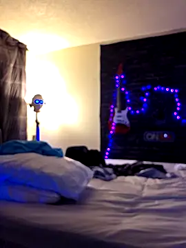 Snapshot of hotemberly_jake chatting on 09.21.25 hotemberly jake online show from 09.21.25