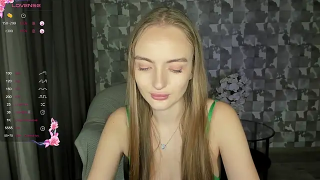 Snapshot of A_delina chatting on 01.15.25 A delina online show from 01.15.25