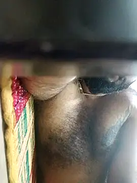 Snapshot of carria_homes chatting on 12.26.24 carria homes online show from 12.26.24