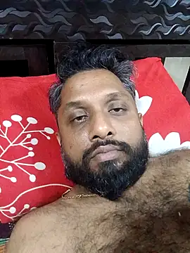 Snapshot of carria_homes chatting on 12.27.24 carria homes online show from 12.27.24