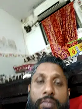 Snapshot of carria_homes chatting on 12.27.24 carria homes online show from 12.27.24