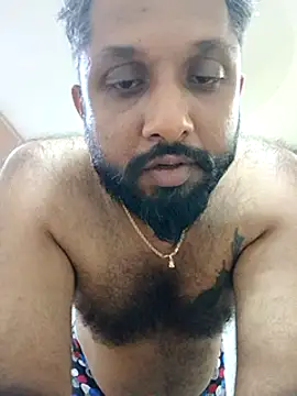 Snapshot of carria_homes chatting on 12.28.24 carria homes online show from 12.28.24