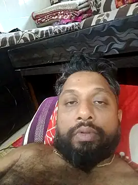 Snapshot of carria_homes chatting on 12.29.24 carria homes online show from 12.29.24