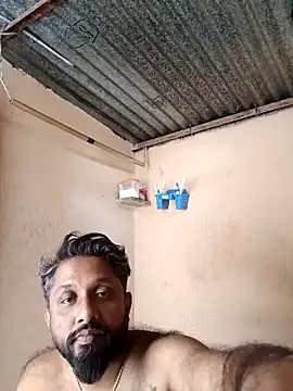 Snapshot of carria_homes chatting on 01.16.25 carria homes online show from 01.16.25