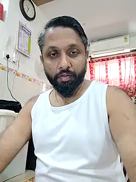 Snapshot of carria_homes chatting on 01.22.25 carria homes online show from 01.22.25