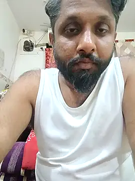 Snapshot of carria_homes chatting on 01.22.25 carria homes online show from 01.22.25