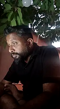 Snapshot of carria_homes chatting on 02.18.25 carria homes online show from 02.18.25