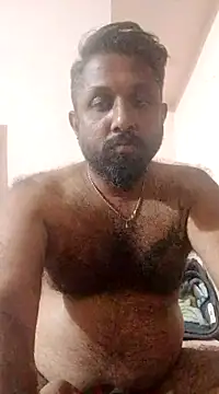 Snapshot of carria_homes chatting on 02.20.25 carria homes online show from 02.20.25