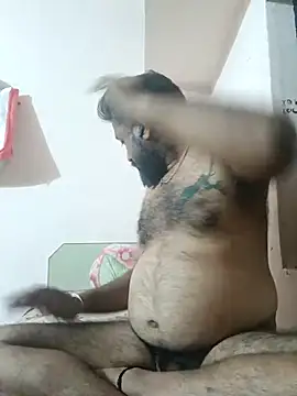 Snapshot of carria_homes chatting on 02.22.25 carria homes online show from 02.22.25