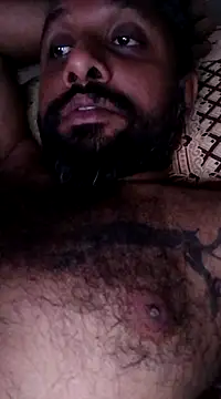 Snapshot of carria_homes chatting on 02.26.25 carria homes online show from 02.26.25