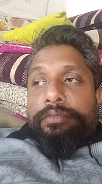 Snapshot of carria_homes chatting on 03.17.25 carria homes online show from 03.17.25