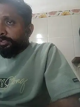 Snapshot of carria_homes chatting on 03.19.25 carria homes online show from 03.19.25