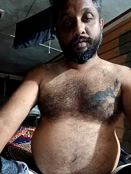 Snapshot of carria_homes chatting on 11.01.25 carria homes online show from 11.01.25