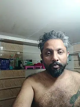 Snapshot of carria_homes chatting on 07.26.26 carria homes online show from 07.26.26