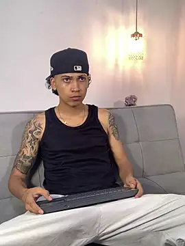 Br4ndxpimm online show from 04.30.26