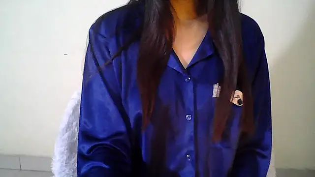 Snapshot of Naughty_Nayra chatting on 10.30.25 Naughty Nayra online show from 10.30.25