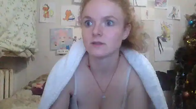 Rae Jeannie online show from 01.05.25