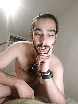 Levi Latino online show from 11.15.25