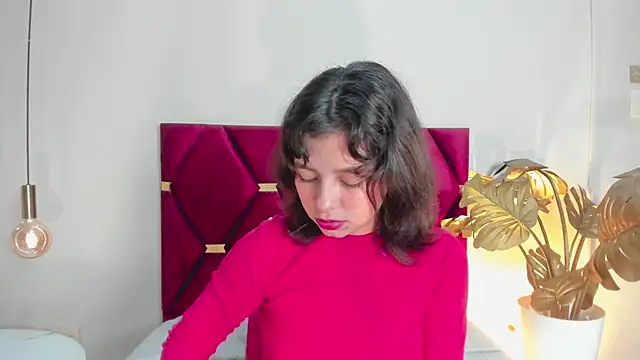 LuciaFerrero online show from 10.09.25