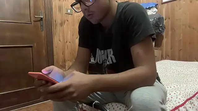 mauri200 online show from 10.01.25