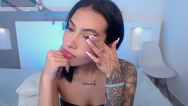 Snapshot of VenusEvans1 chatting on 01.02.25 VenusEvans1 online show from 01.02.25