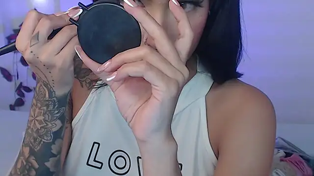 Snapshot of VenusEvans1 chatting on 02.17.25 VenusEvans1 online show from 02.17.25