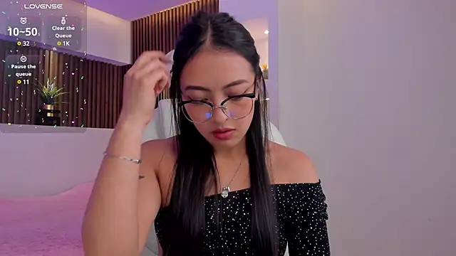 Camila dupont online show from 03.07.25