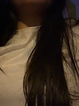 lunagonzales lima 2007 online show from 02.23.25