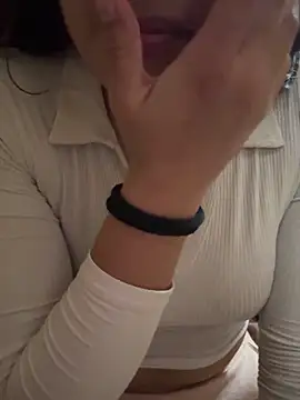 lunagonzales lima 2007 online show from 09.19.25