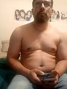 k1oudE online show from 10.05.25