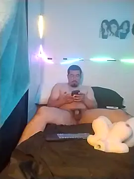 Snapshot of k1oudE chatting on 03.29.26 k1oudE online show from 03.29.26