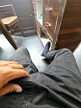 Snapshot of pyasevickybabu563 chatting on 03.13.25 pyasevickybabu563 online show from 03.13.25