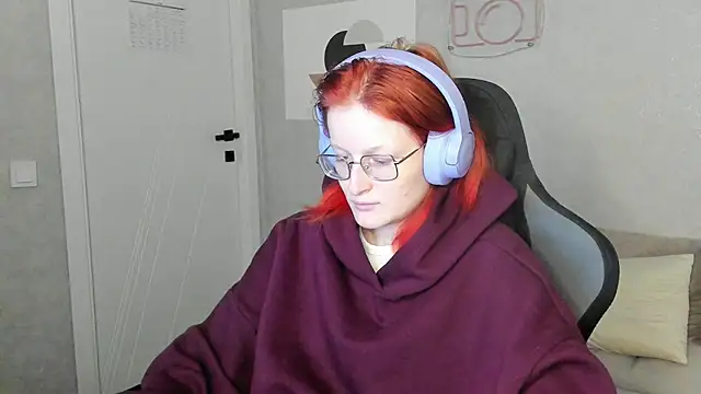 Snapshot of ElizabethHarpper chatting on 01.16.26 ElizabethHarpper online show from 01.16.26