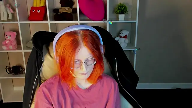 Snapshot of ElizabethHarpper chatting on 02.11.26 ElizabethHarpper online show from 02.11.26