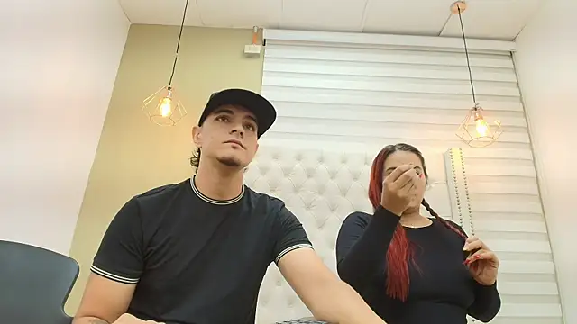 DAVID VICTORIAA online show from 11.11.25