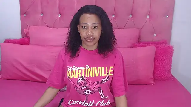 Snapshot of naughtiest_baddy chatting on 11.23.25 naughtiest baddy online show from 11.23.25