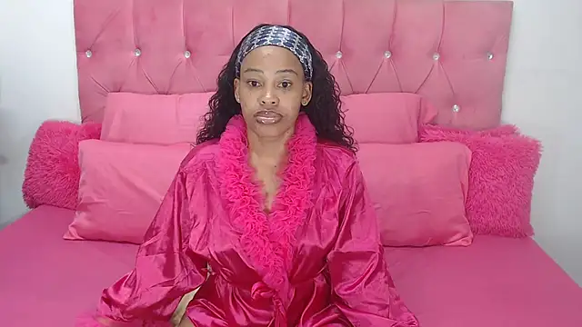 Snapshot of naughtiest_baddy chatting on 11.24.25 naughtiest baddy online show from 11.24.25