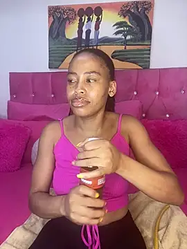 Snapshot of naughtiest_baddy chatting on 12.17.25 naughtiest baddy online show from 12.17.25