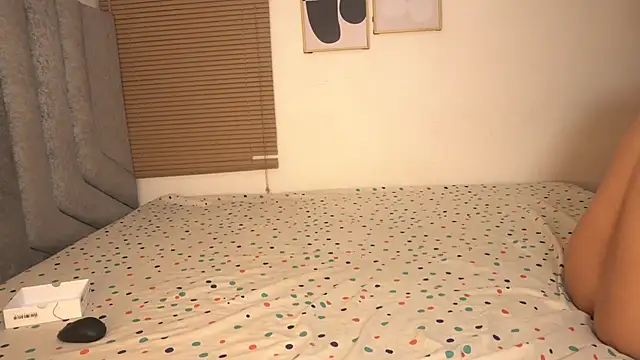 Snapshot of womantall99 chatting on 03.13.26 womantall99 online show from 03.13.26