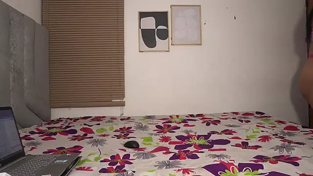 Snapshot of womantall99 chatting on 03.20.26 womantall99 online show from 03.20.26