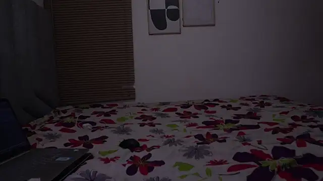 Snapshot of womantall99 chatting on 03.26.26 womantall99 online show from 03.26.26